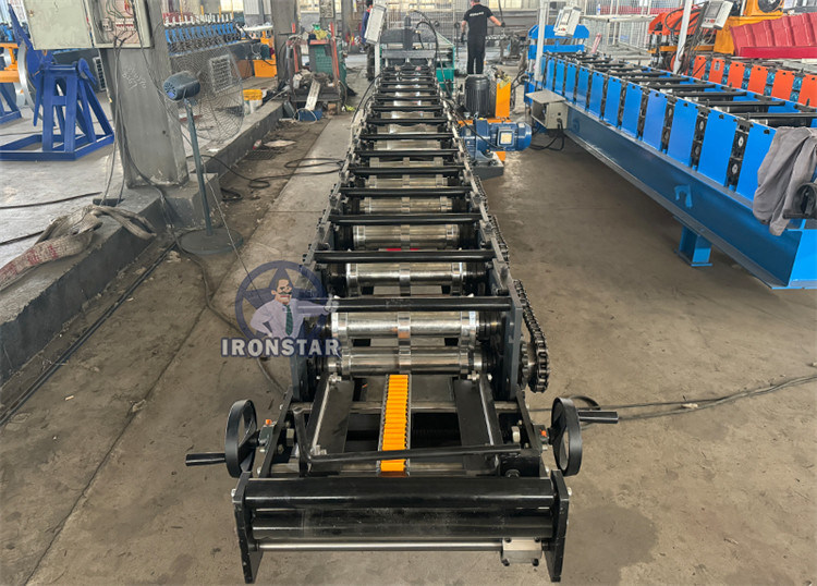 “Automatic Metal Steel 312 Cap Ridge Roll Forming Machine Production Line for Romania Market Industrial Steel 312 Cap Ridge Tile Roll Forming Machine ”