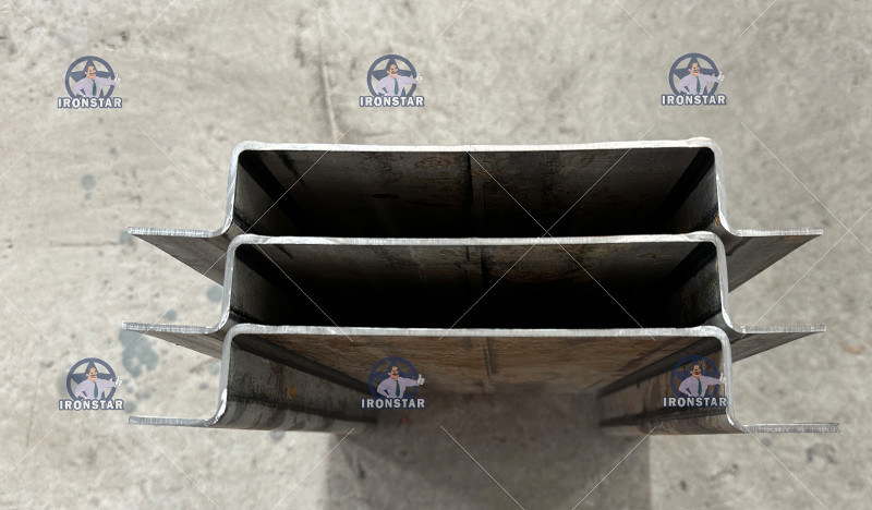 “211 Omega Bracket Roll Forming Machine Automatic Galvanized Steel Omega Profile Making Machine for Russia Solar Structure 211 Omega Bracket Roll Forming Machine Automatic Omega Profile Manufacturing”